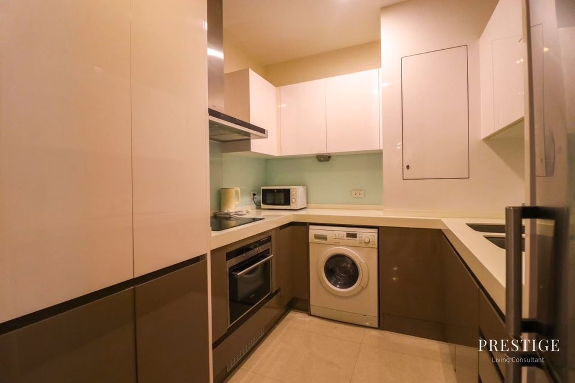 2 Bed Condo for Rent  Near Chit Lom BTS - Image 11