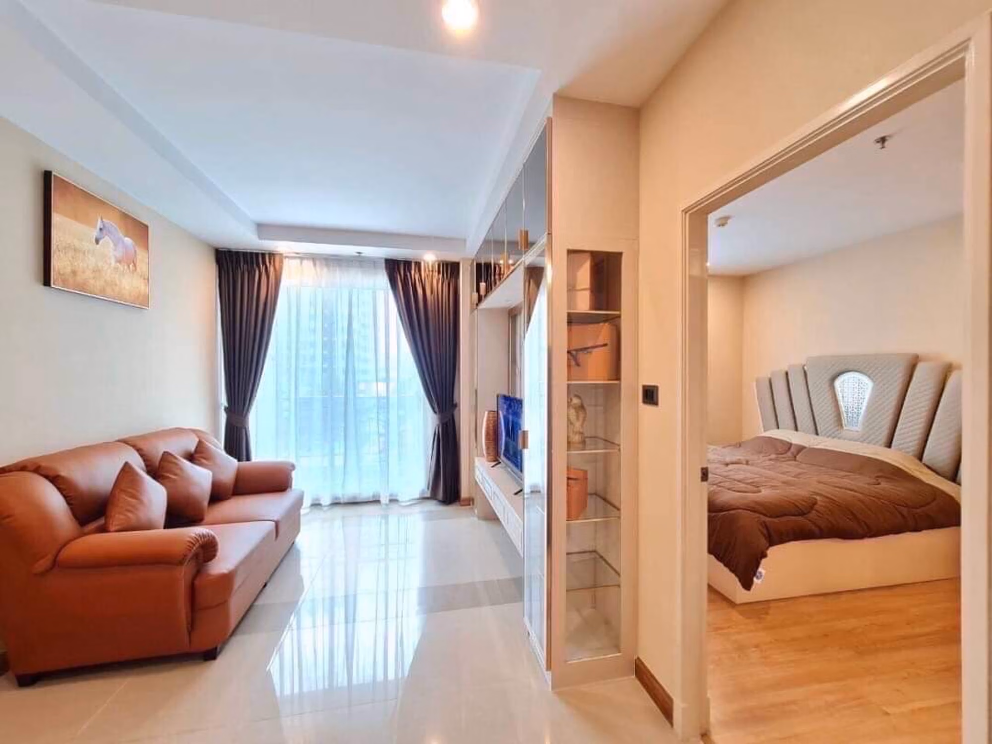 1 Bed Condo for Rent  Near Thailand Cultural Centre MRT - Image 5