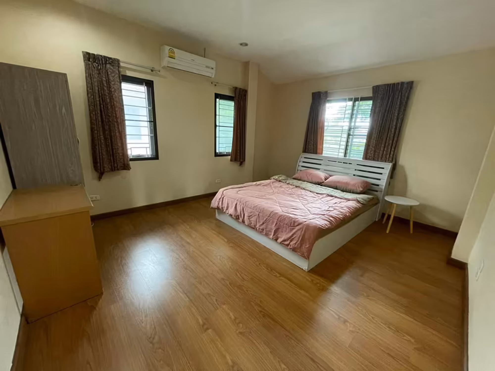3 Bedroom House - Image 1