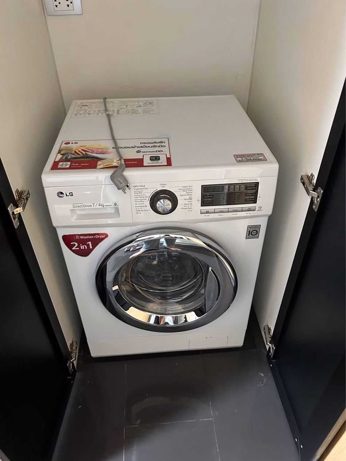 1 ห้องนอน Condo สำหรับ จำหน่าย ใน วัฒนา - Image 9