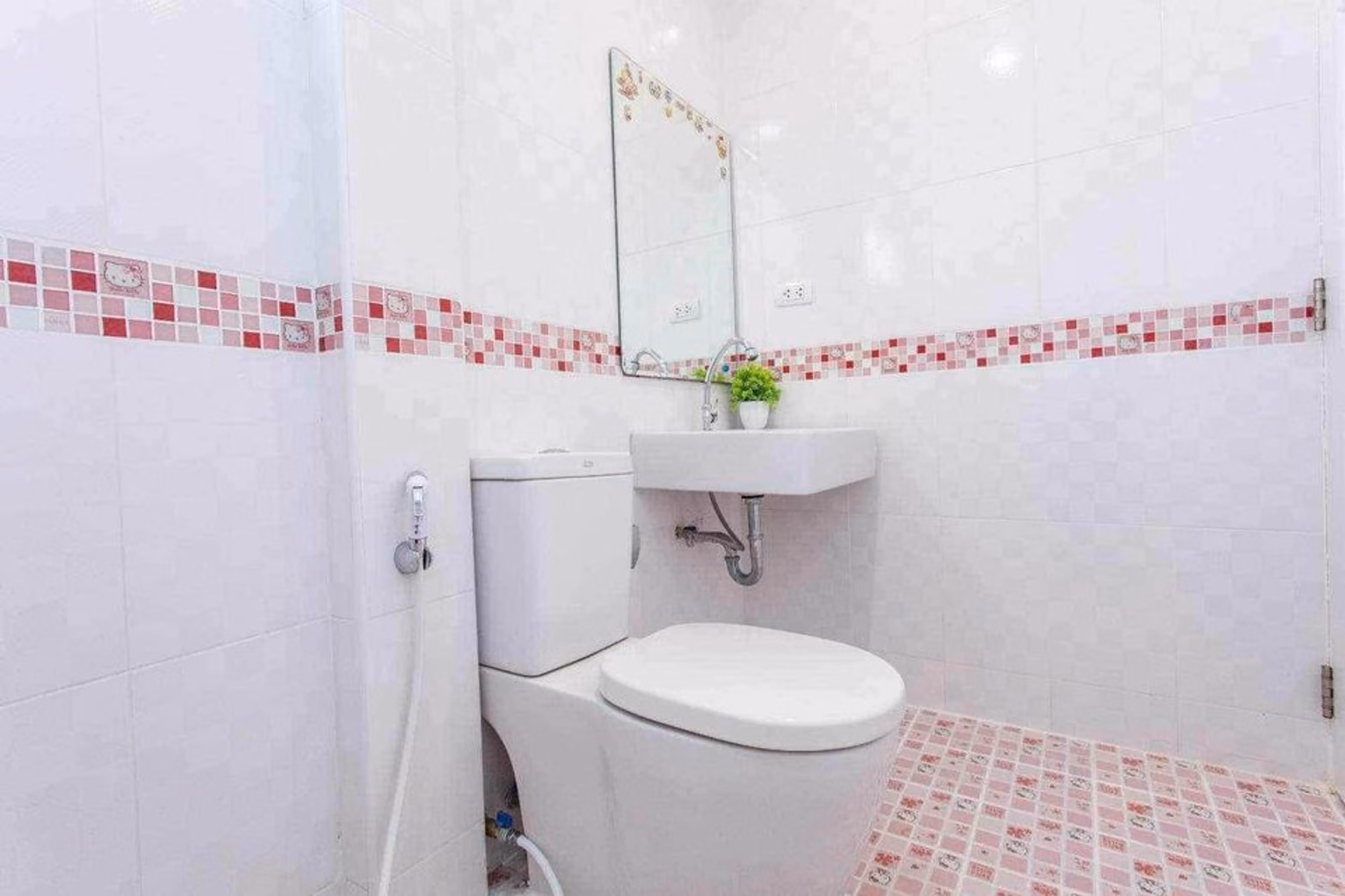 House for Rent in Suthep, Mueang Chiang Mai. - Image 4