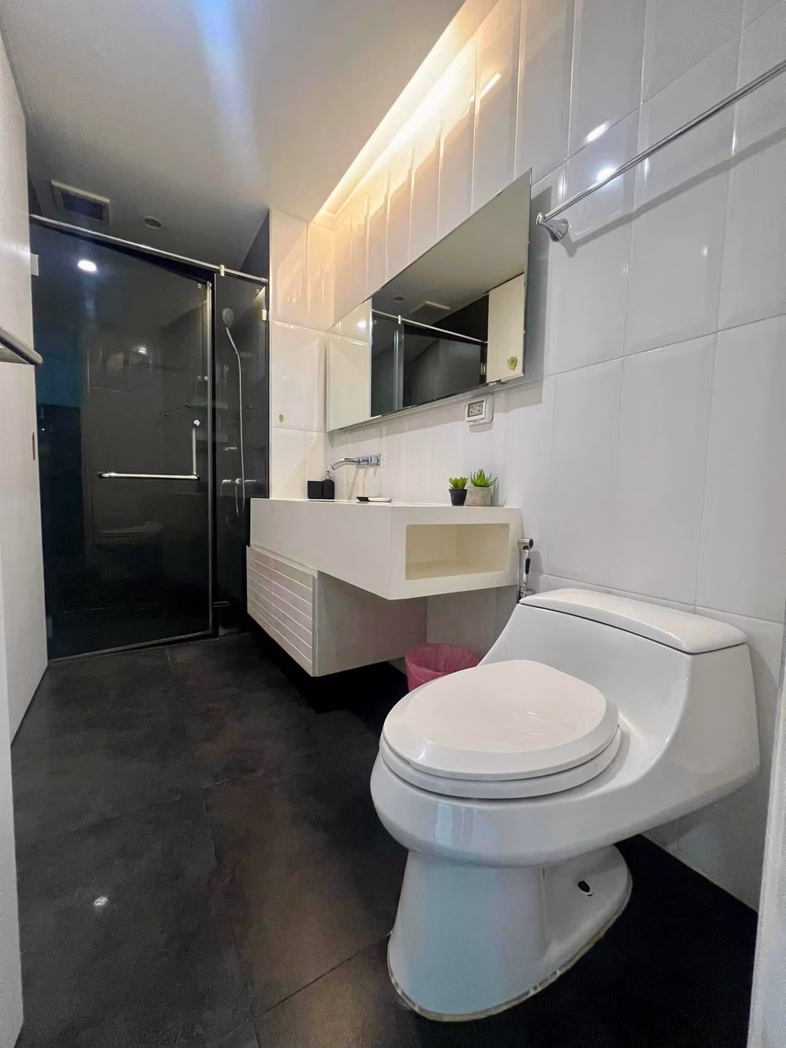 1 Bed Condo for Rent in Mueang Chiang Mai - Image 6