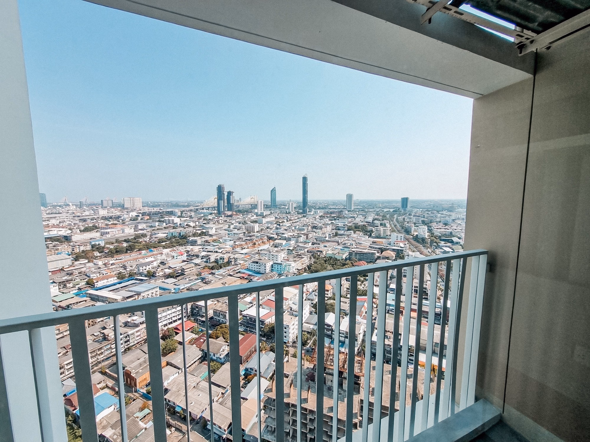 1 Bed Condo for Sale in Bang Kho Laem - Image 4