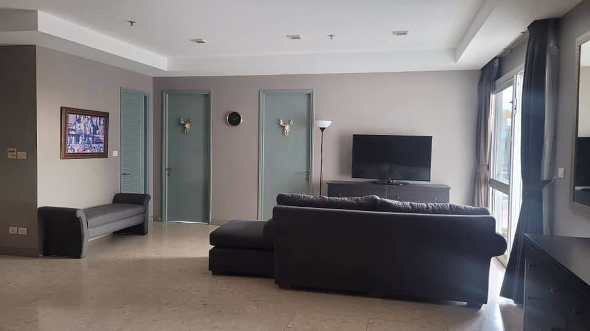  - Image 1