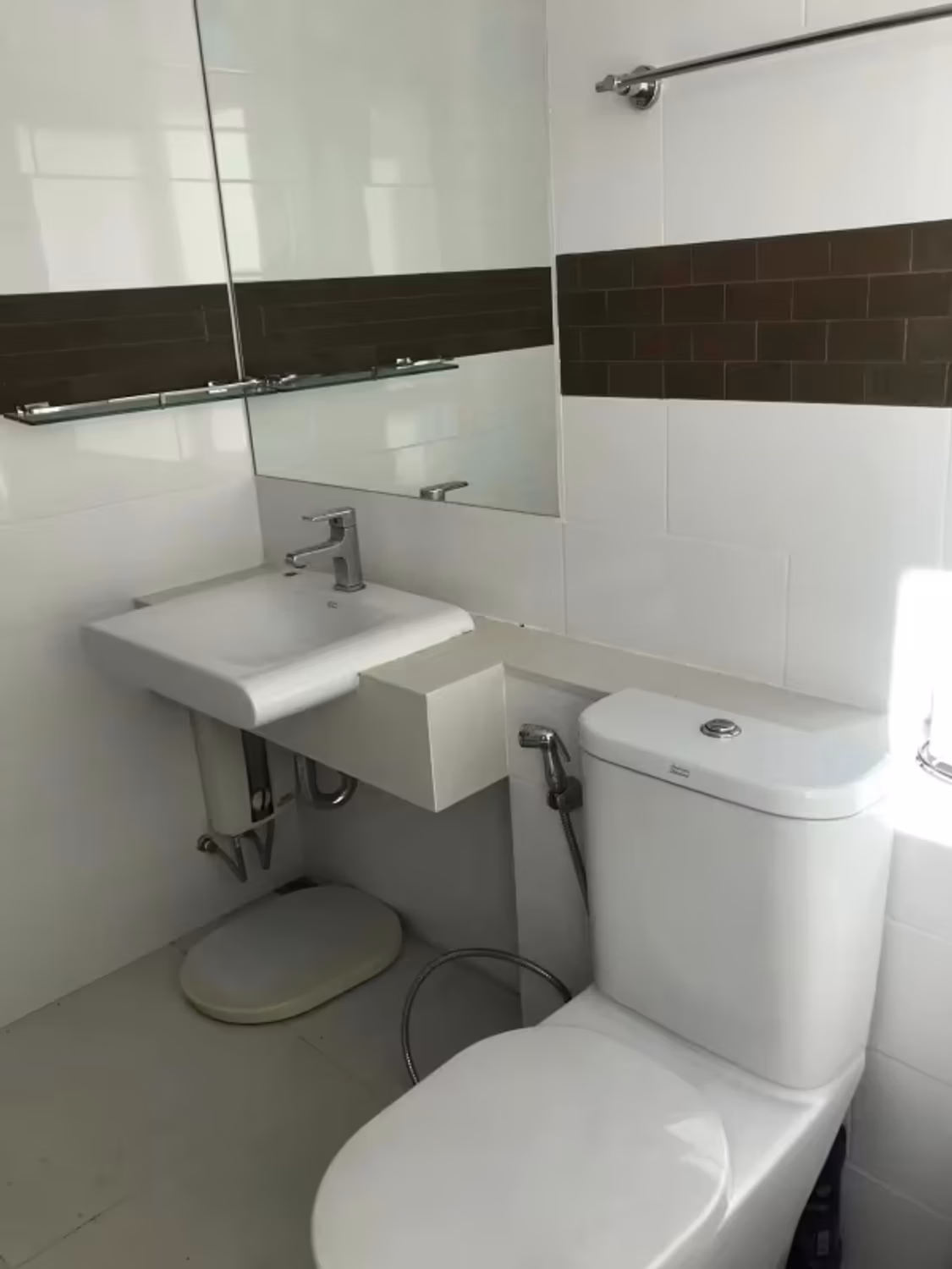 2 Bedroom Condo - Image 5