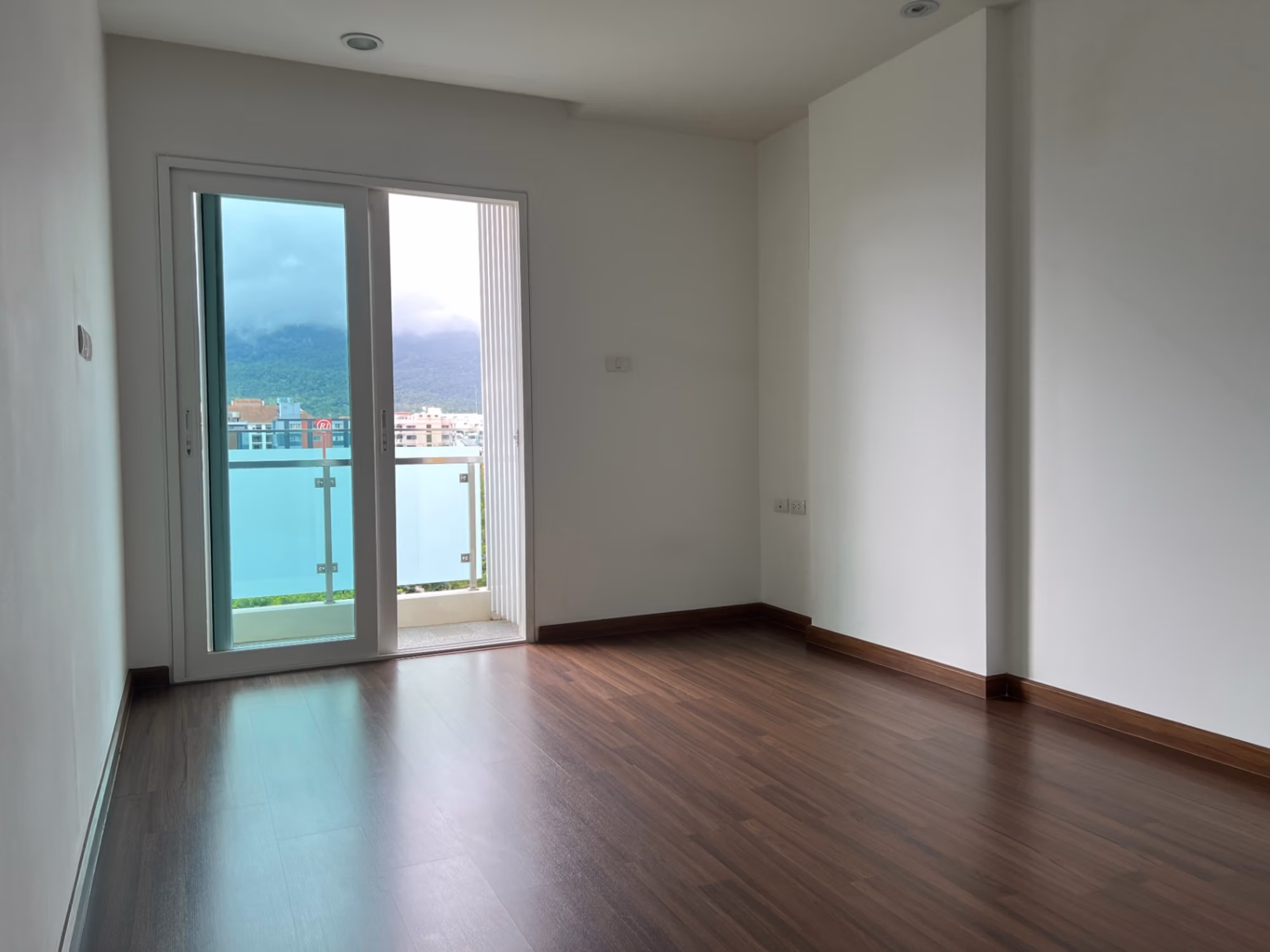 2 Bed Condo for Sale in Mueang Chiang Mai - Image 6