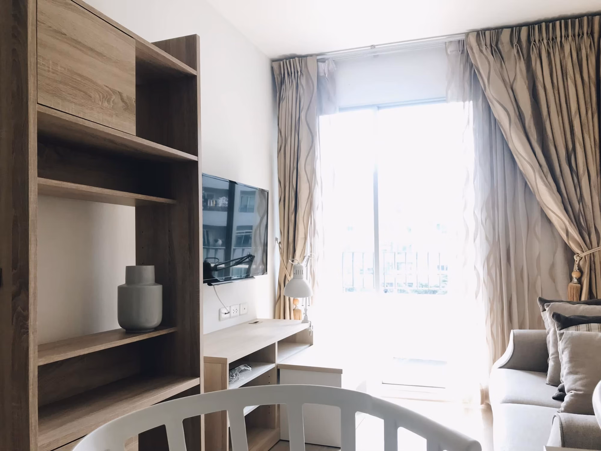 Condo - Image 3