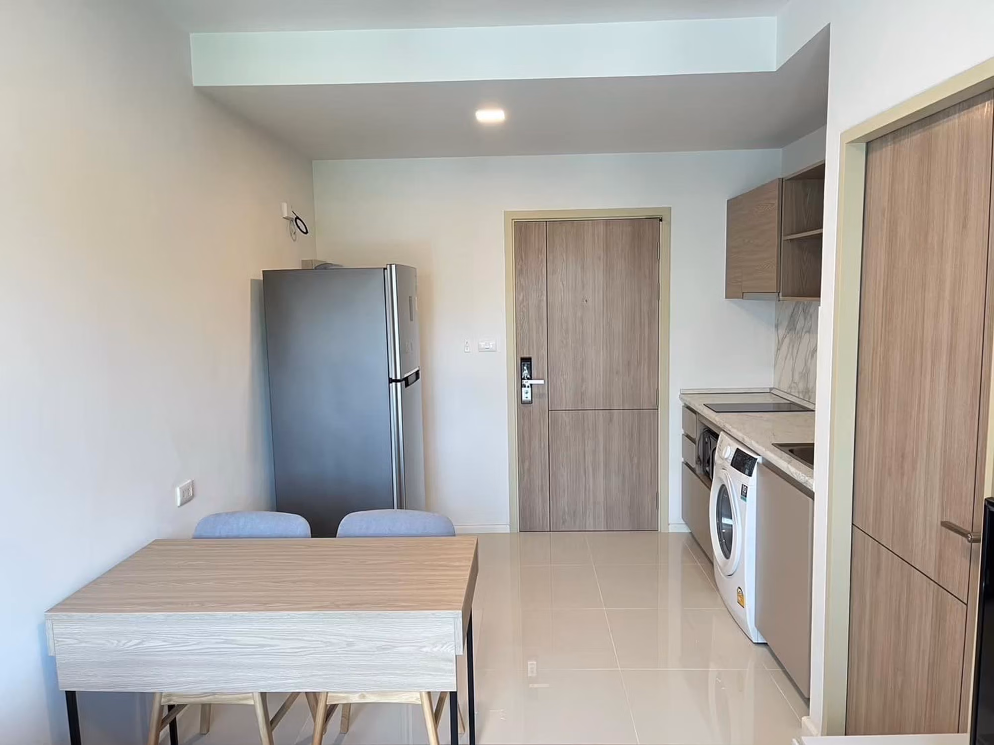 1 Bed Condo for Sale in Mueang Chiang Mai - Image 2