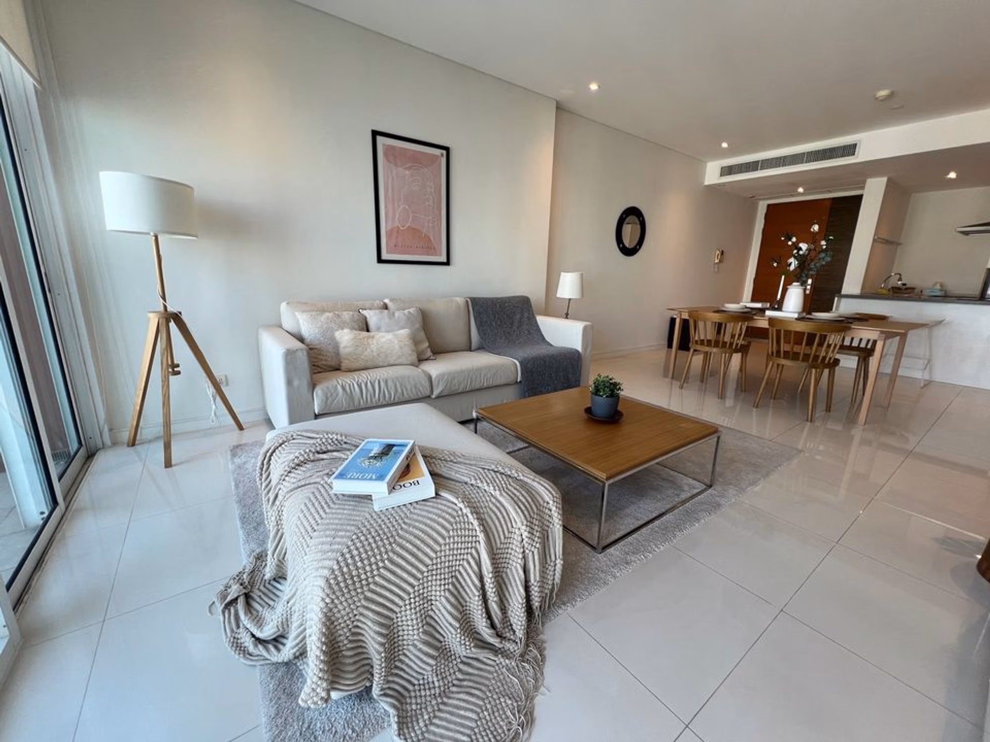 2 Bedroom Condo for Rent at Fullerton Sukhumvit - Image 1