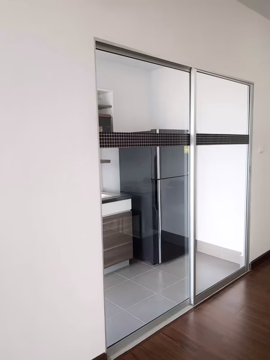 Condo - Image 4