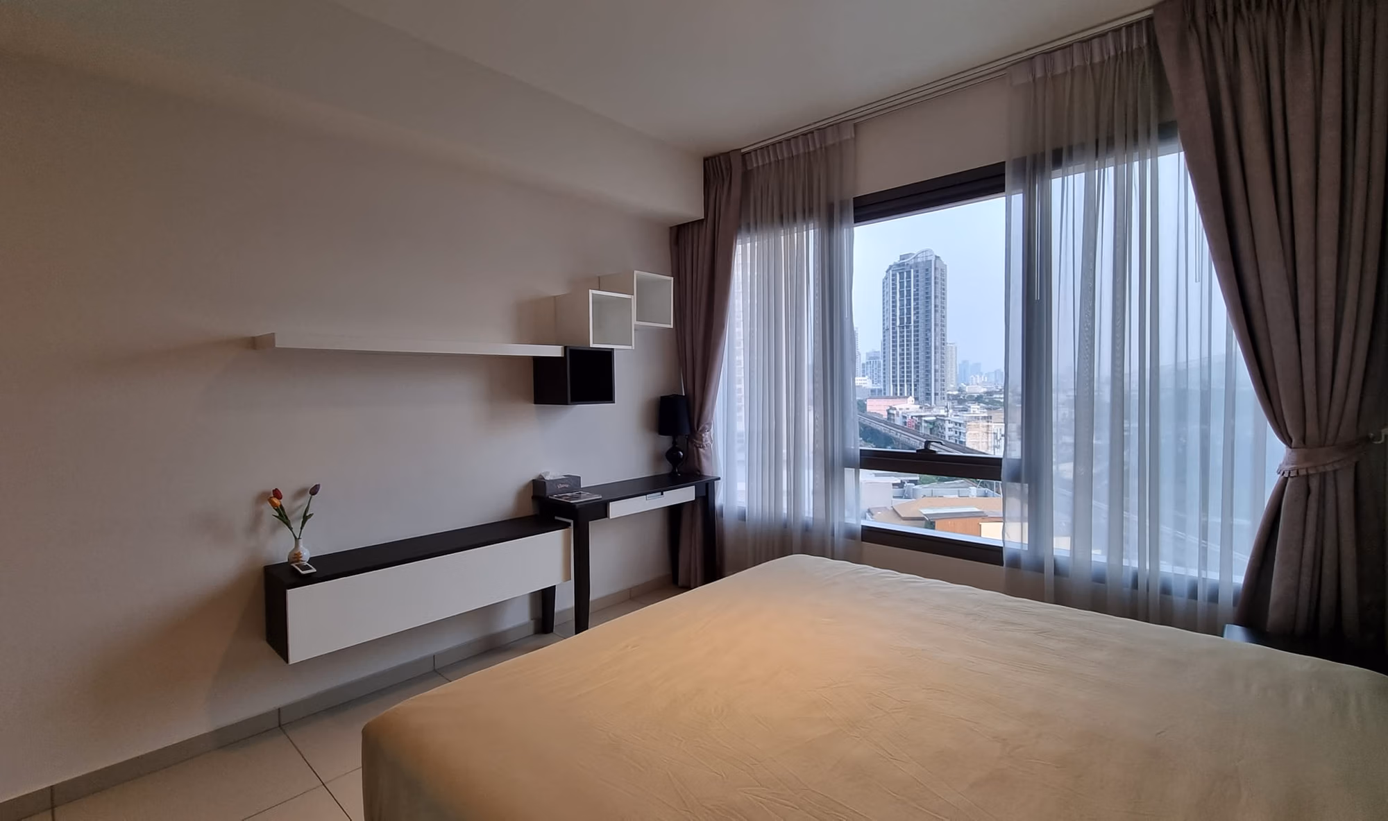 1 Bed Condo for Rent  Near Ekkamai BTS - Image 7