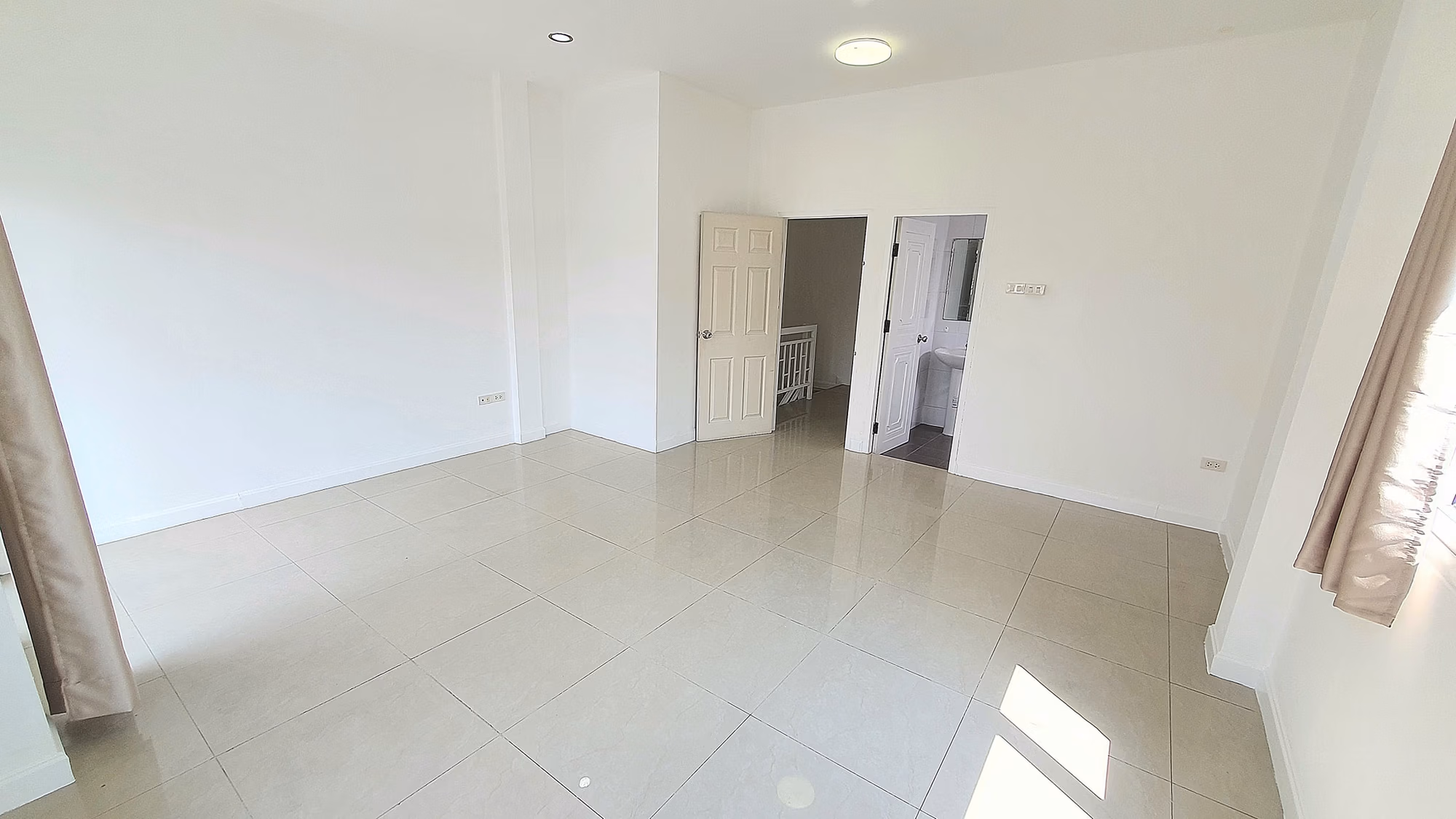 4 ห้องนอน Townhouse สำหรับ จำหน่าย ใน ดอนเมือง - Image 11