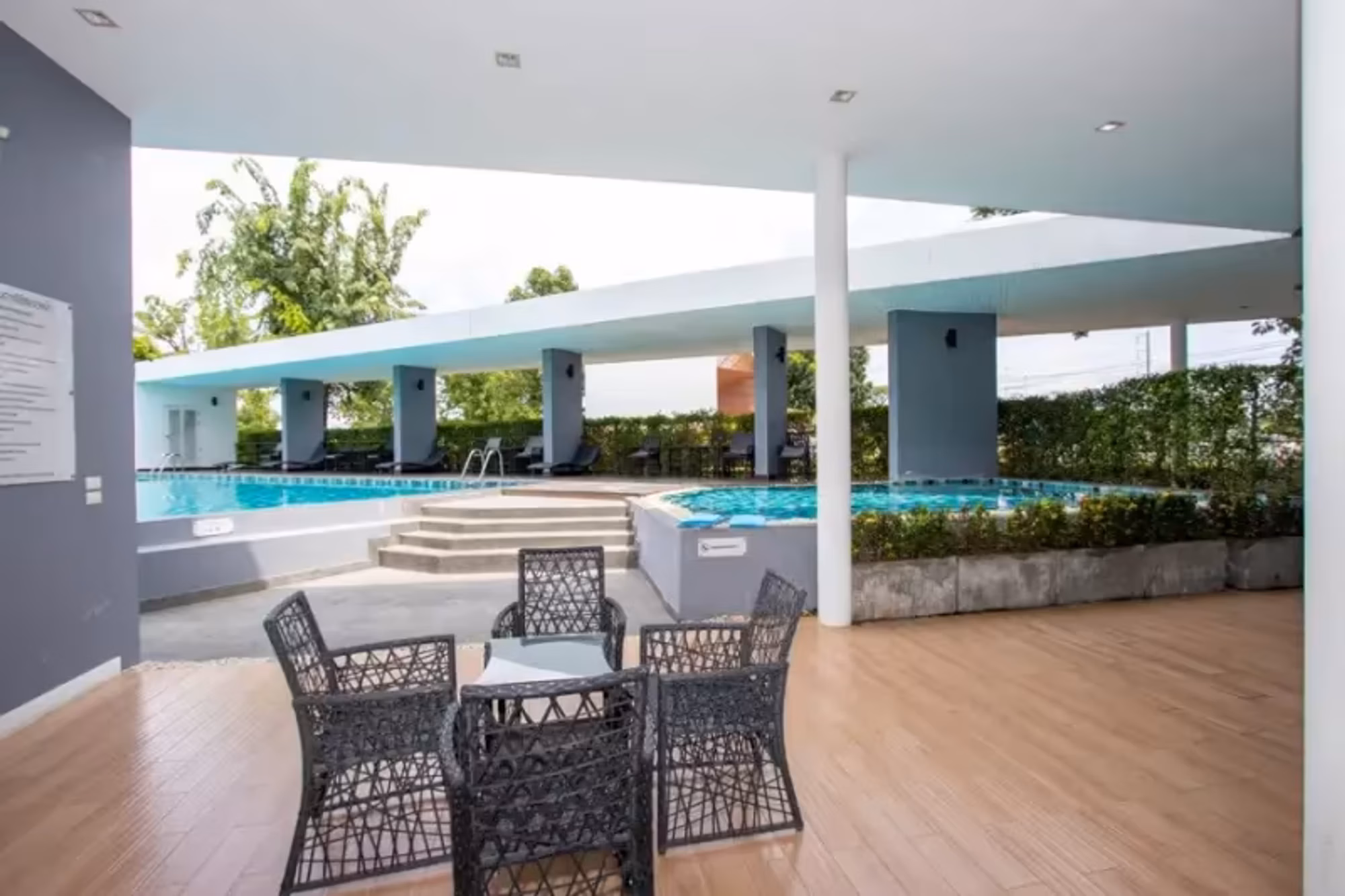 4 Bedroom House - Image 4