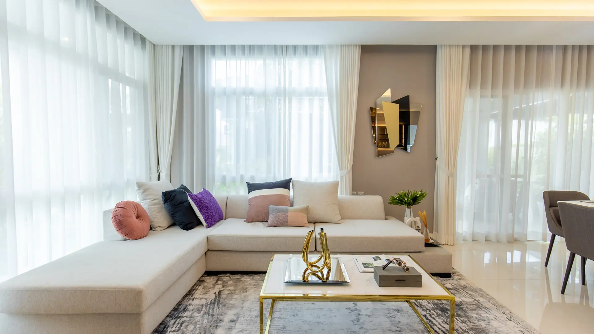 5 Bedroom House - Image 41