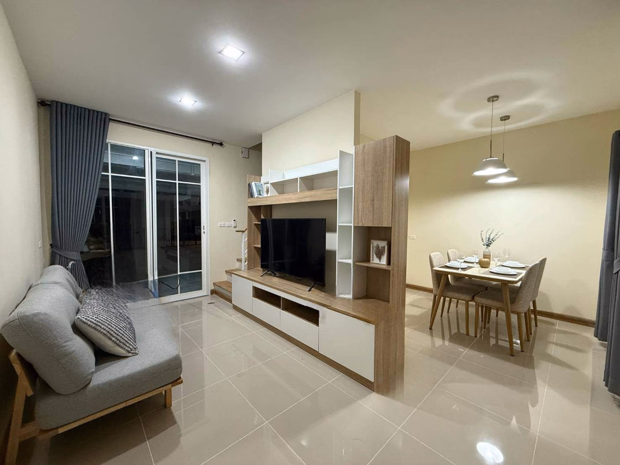 2 Bed Townhouse for Rent in Mueang Chiang Mai - Image 1