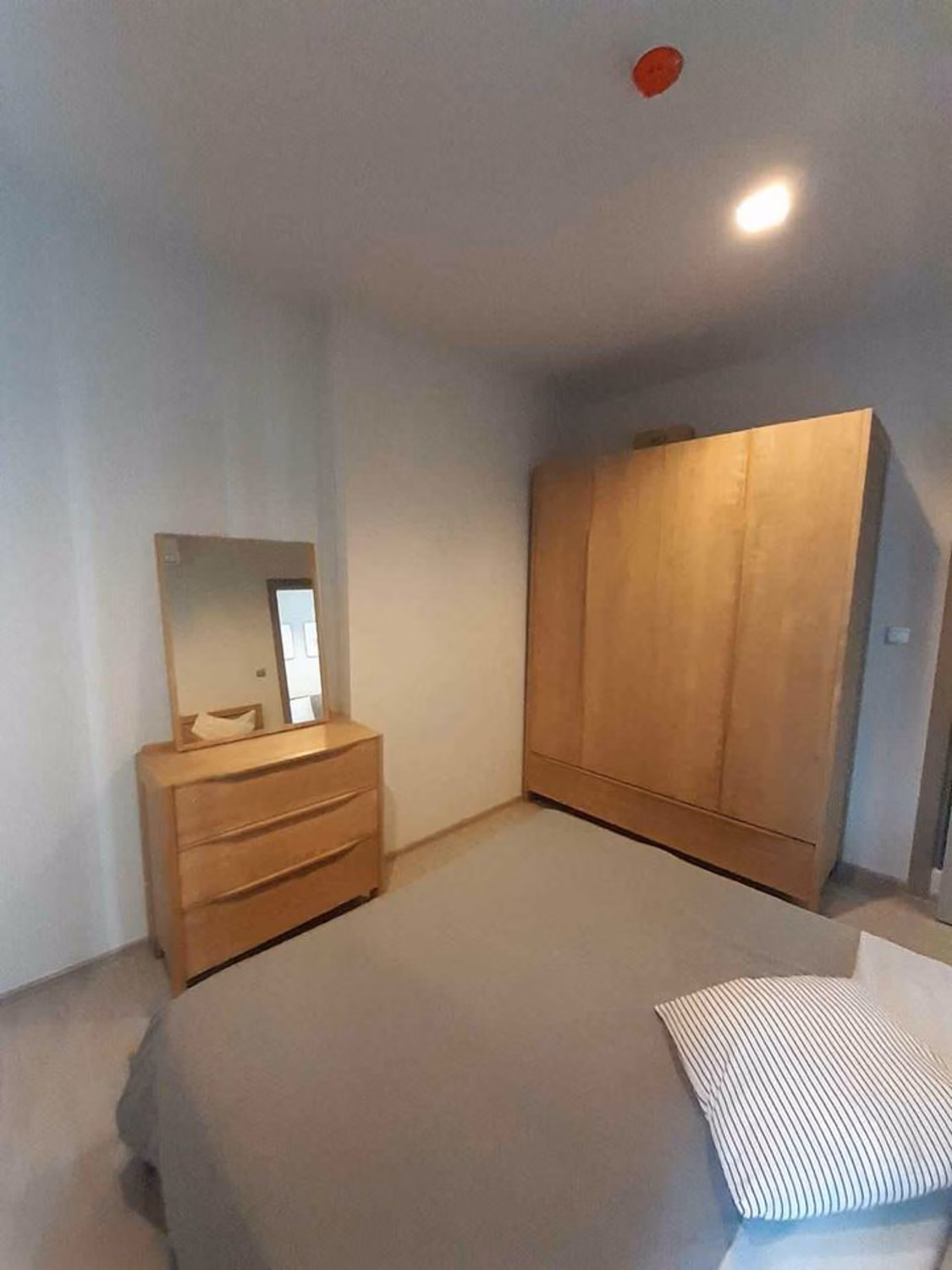 Condo for Rent at Life Asoke - Rama 9 - Image 7