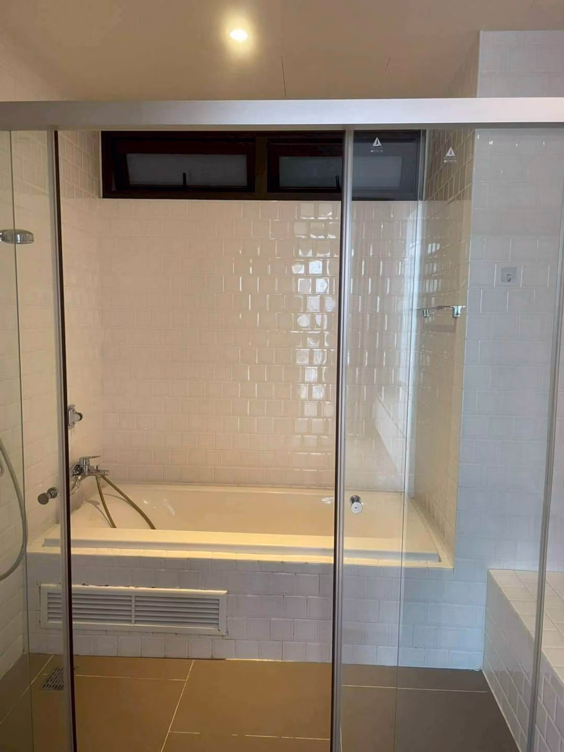 2 Bed Condo for Rent in Watthana - Image 7