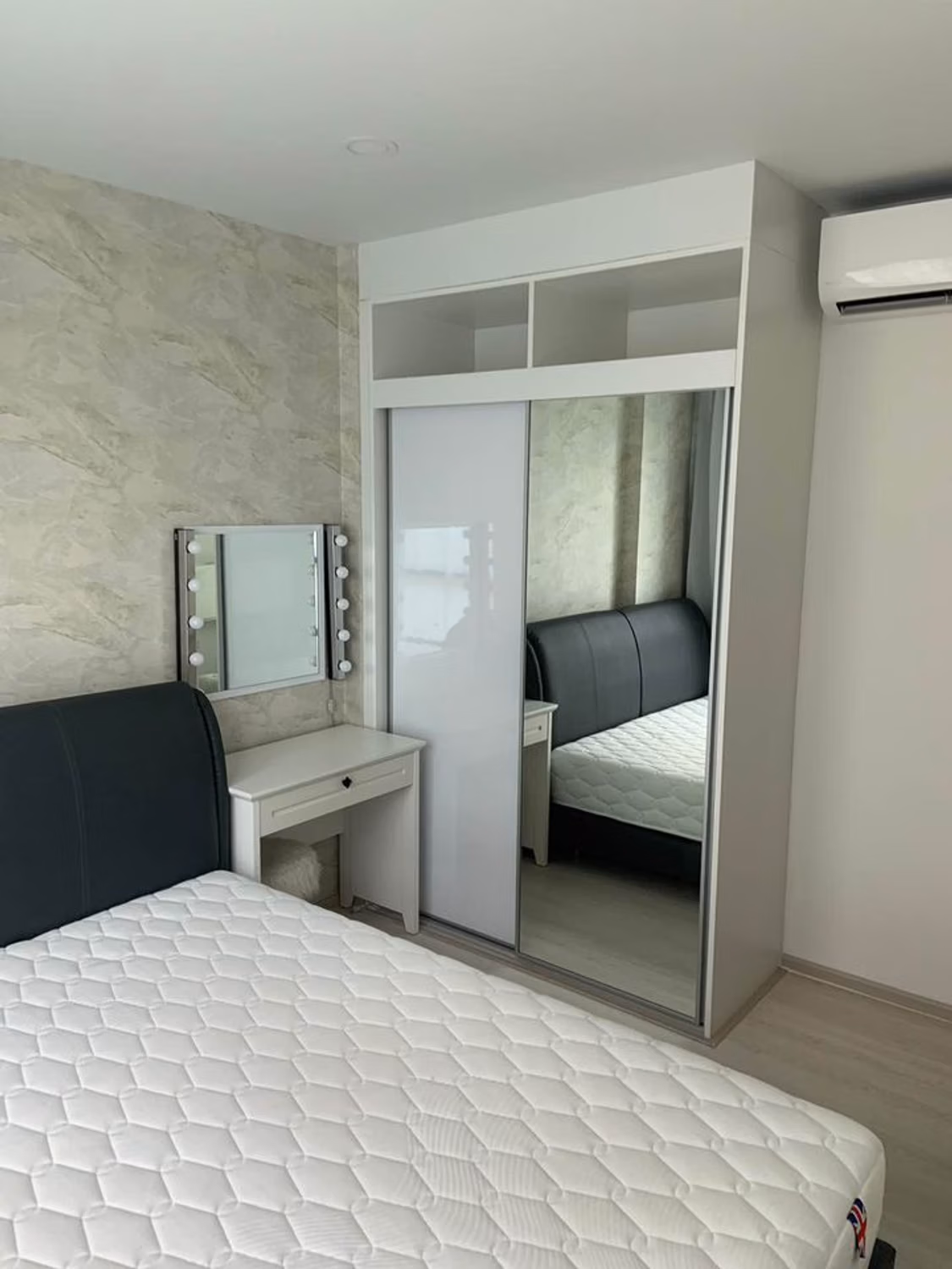 1 Bed Condo for Sale  Near Punnawithi BTS - Image 2