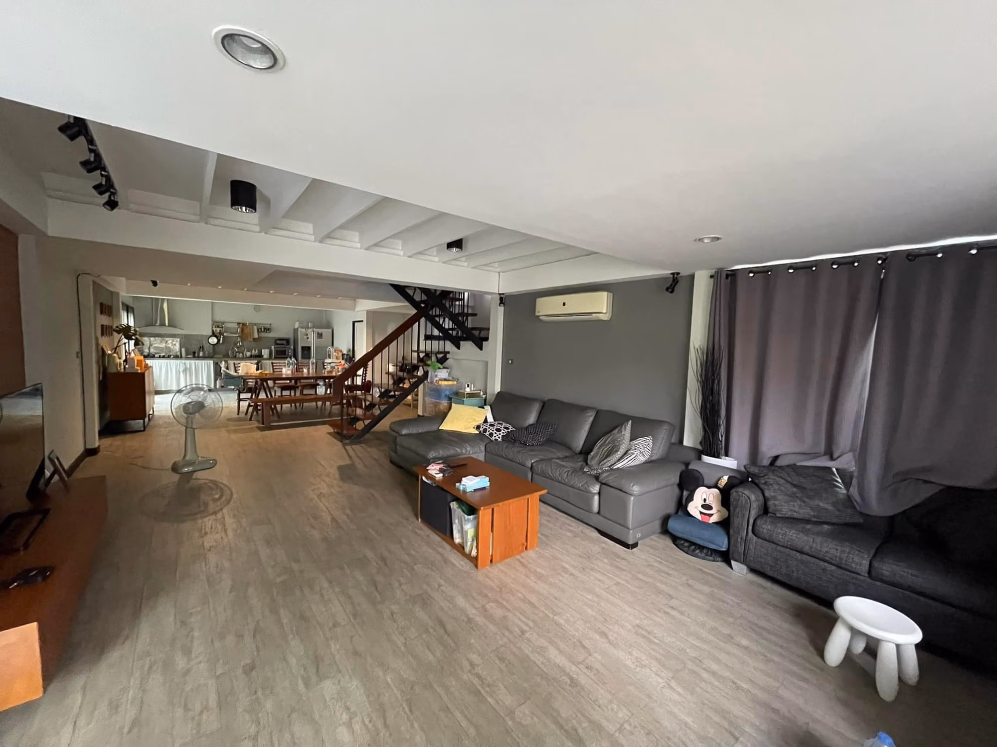 House for Rent in Seri Village - Image 3
