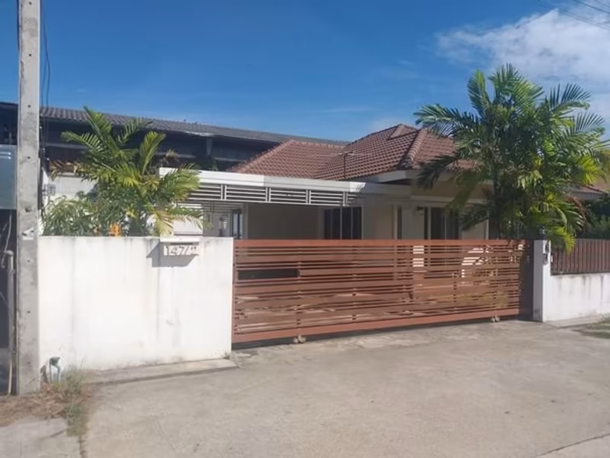 3 Bedroom House - Image 7