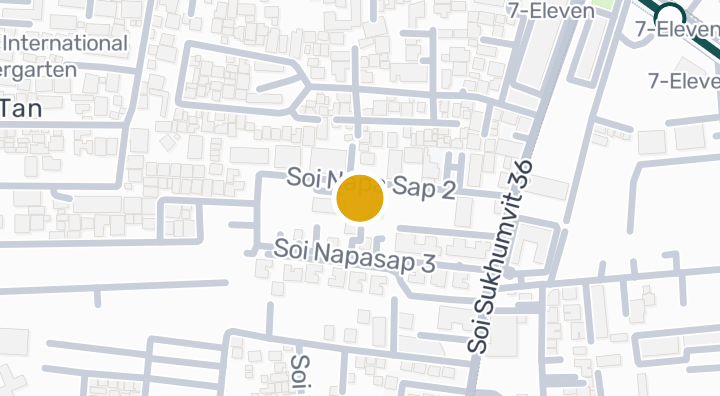 RoomQuest Sukhumvit 36 BTS Thonglor Condominium in Khlong To