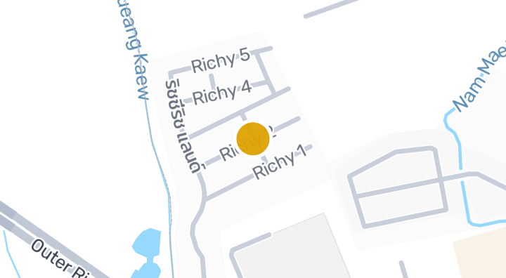 Richie Rich Land - House Project in Nong Chom, San Sai, Chia